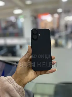 New Apple iPhone 16 128 GB Black