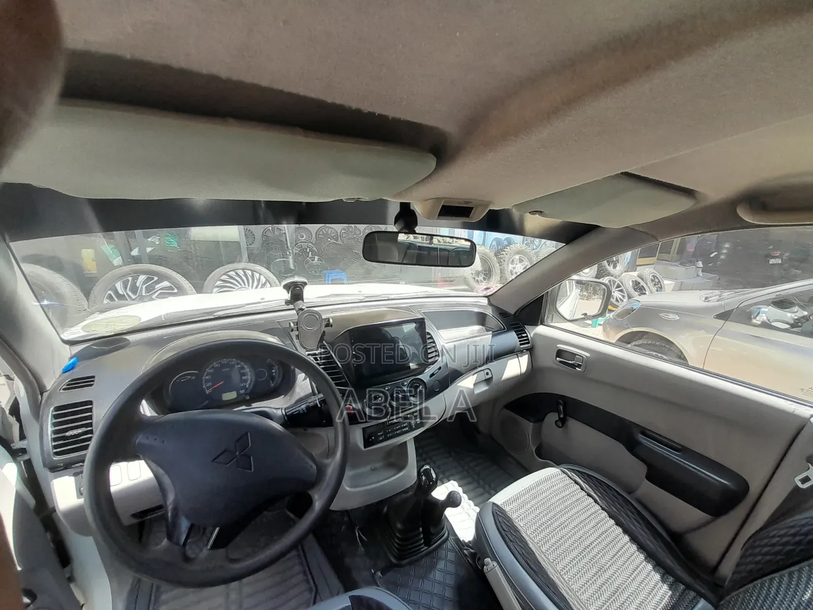 Mitsubishi L200 2008 White
