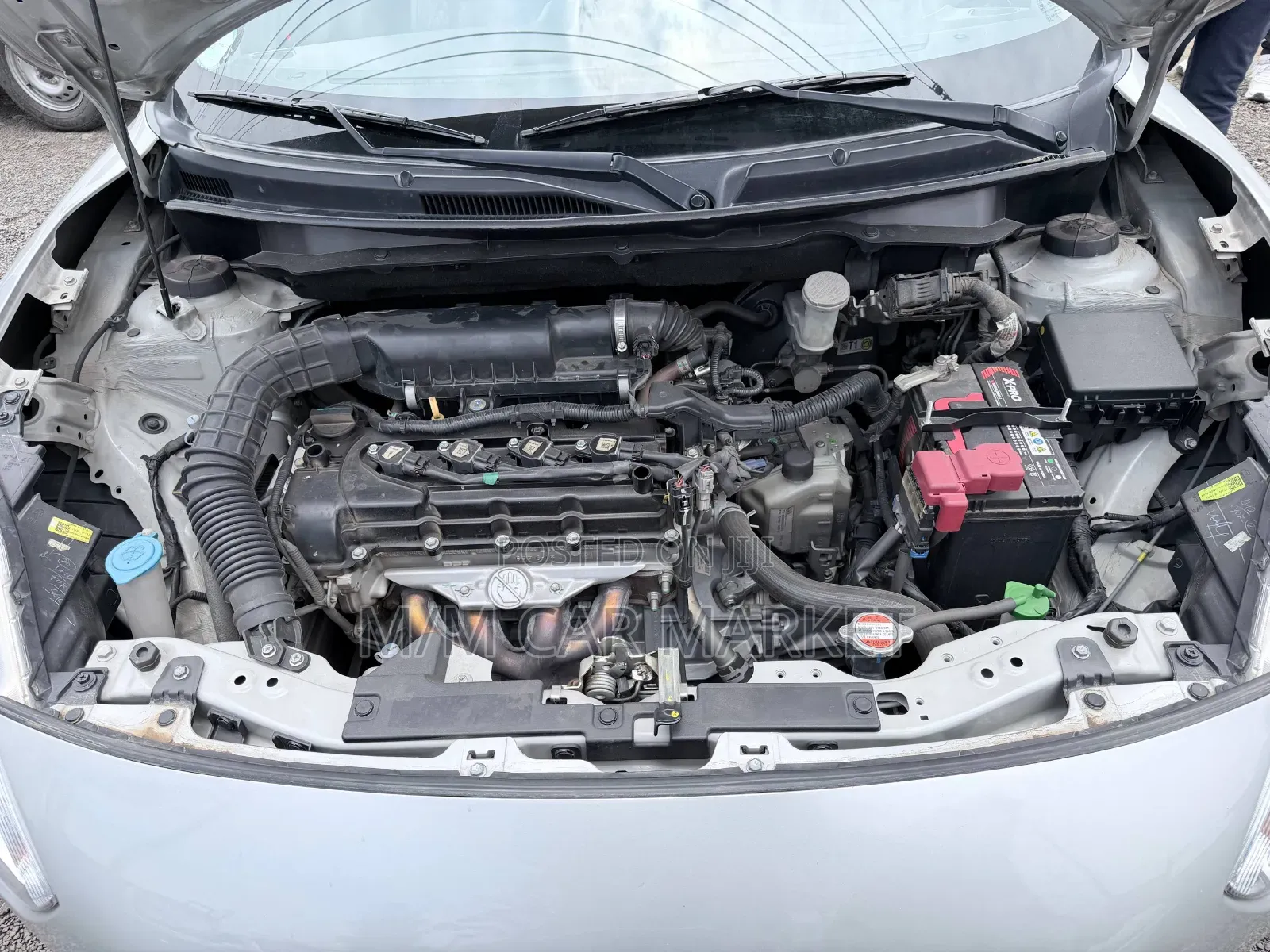 Suzuki Swift 2023 Silver