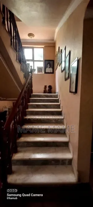 6bdrm House in Addis Abeba, Bole for sale