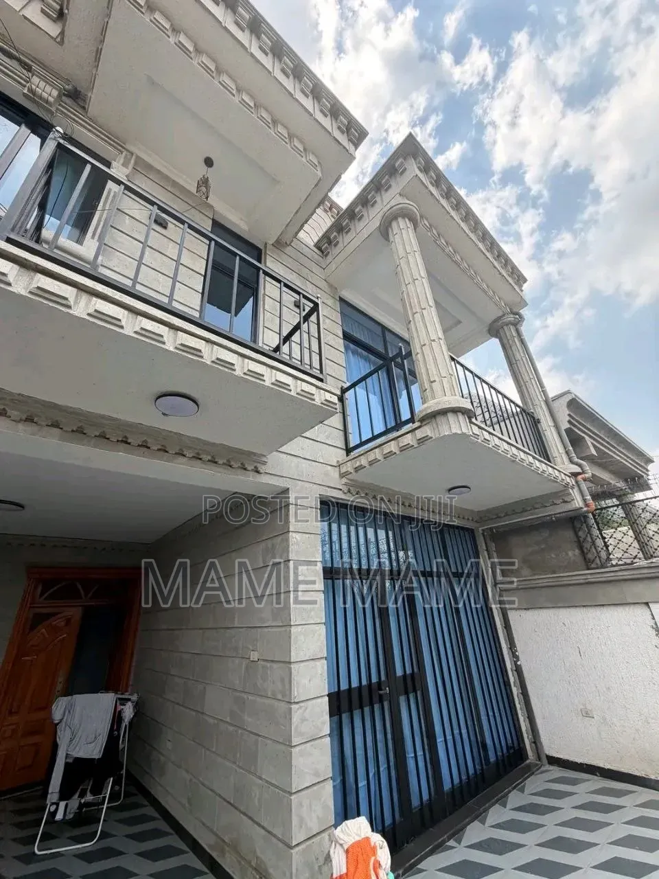 6bdrm House in Addis Abeba, Bole for sale