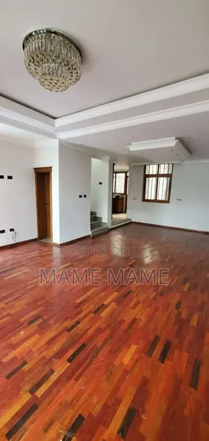 5bdrm House in Tafo Area, Bole for sale