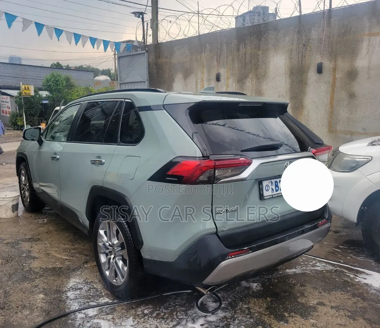 Toyota RAV4 2021 Blue