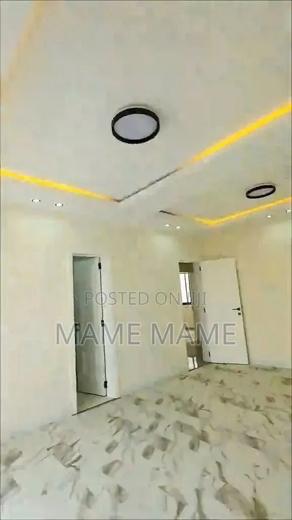 7bdrm House in Addis Abeba, Bole for sale