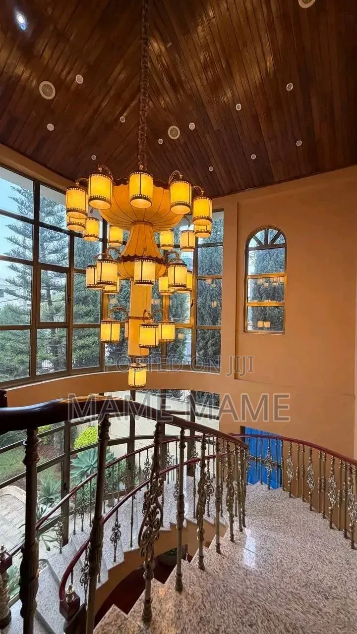 9bdrm House in Addis Abeba, Bole for sale