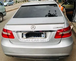 Mercedes-Benz E200 2013 Silver