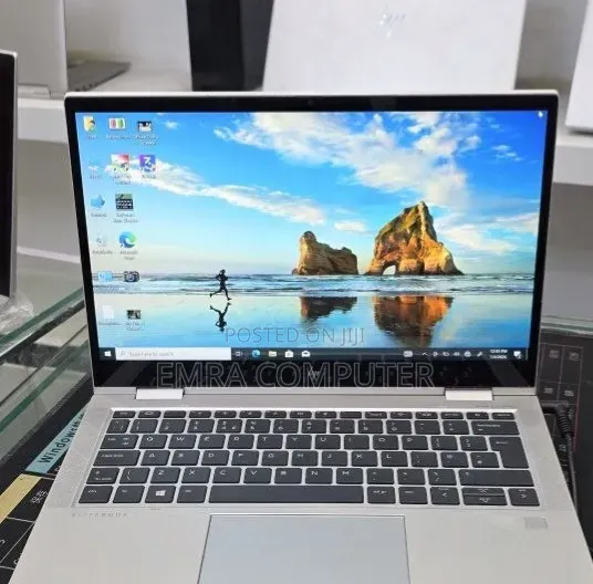 New Laptop HP EliteBook 830 G8 16GB Intel Core i5 SSD 512GB