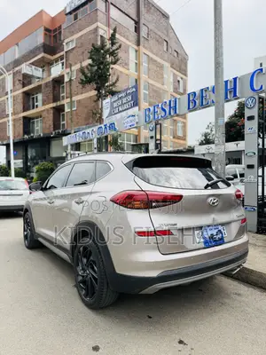 Hyundai Tucson 2020 Brown