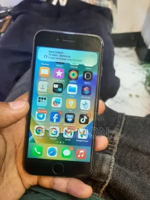 Apple iPhone 8 64 GB Black