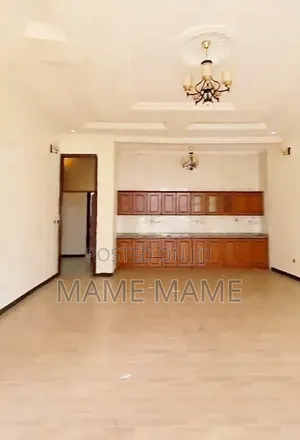 5bdrm Villa in Addis Abeba, Bole for sale