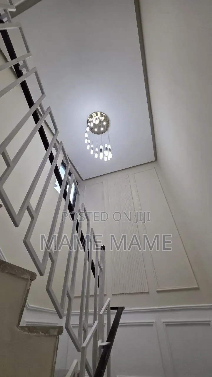 3bdrm Villa in Tafo Area, Bole for sale