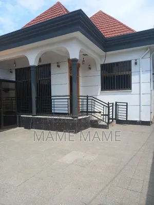 3bdrm Villa in Addis Abeba, Bole for sale