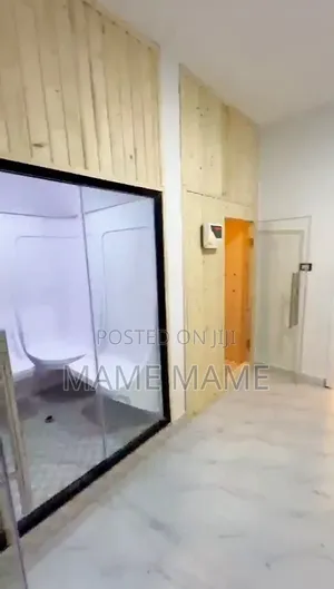 8bdrm House in Addis Abeba, Bole for sale