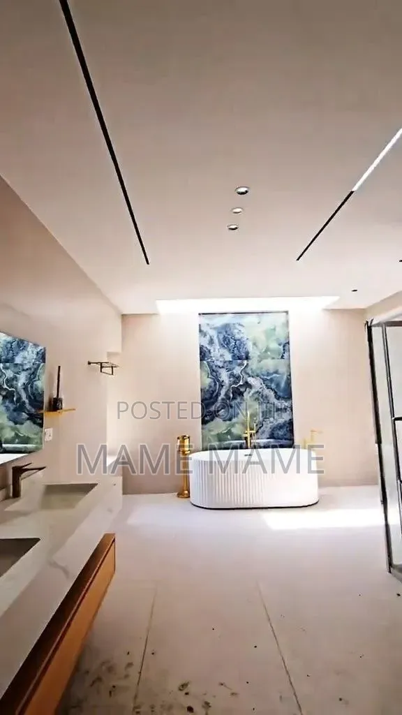 7bdrm House in Addis Abeba, Bole for sale