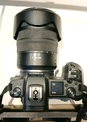 R Camera With Red Ring