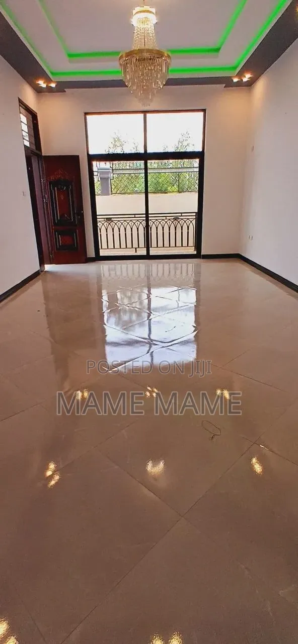 3bdrm Villa in Addis Abeba, Bole for sale