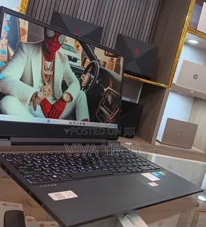 New Laptop HP Victus 15 16GB Intel Core i7 SSD 512GB
