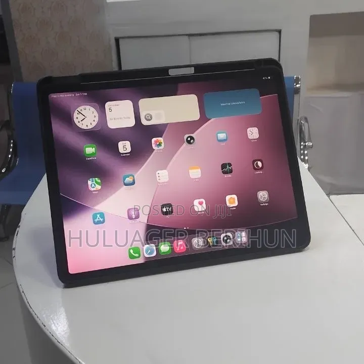 New Apple iPad Pro 1 TB Black