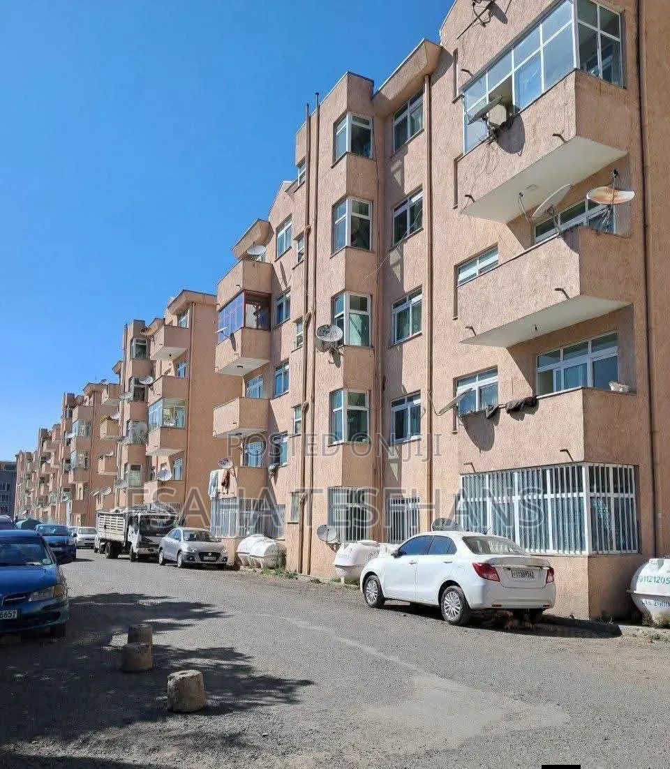 2bdrm Apartment in Apartment, Bole for rent