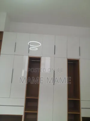5bdrm Villa in Addis Abeba, Bole for sale