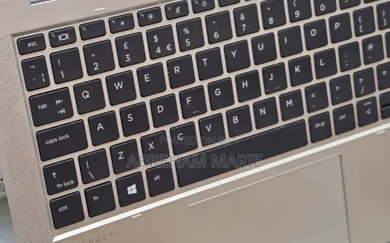 New Laptop HP EliteBook 830 G8 16GB Intel Core i5 SSD 512GB