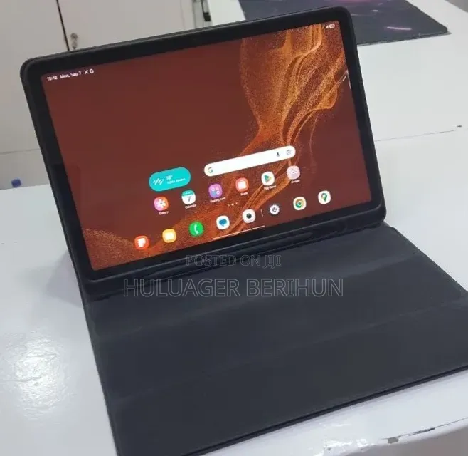 New Samsung Galaxy Tab S8 256 GB Black