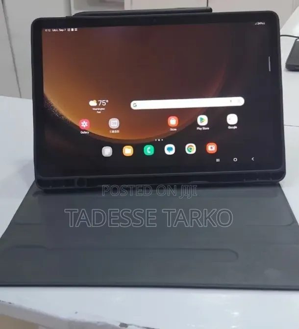 New Samsung Galaxy Tab S9 FE 128 GB Gray