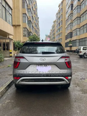 Hyundai Creta 2023 Silver