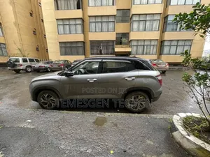 Hyundai Creta 2023 Silver