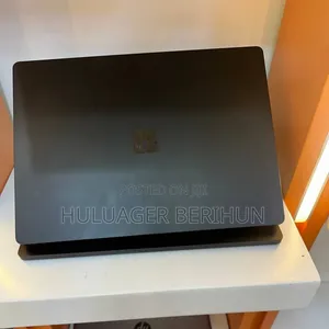 New Laptop Microsoft Surface Laptop 4 16GB Intel Core i7 SSD 512GB