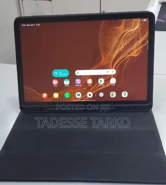 New Samsung Galaxy Tab S8 256 GB Gray