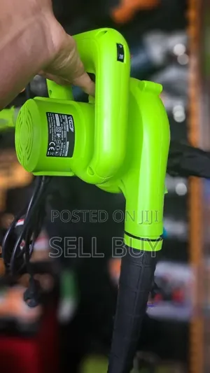 ቪዶ (VIDO) 680W የኤሌክትሪክ አቧራ መንፊያ እና መምጫ ማሽን (Air Blower Vacuum)