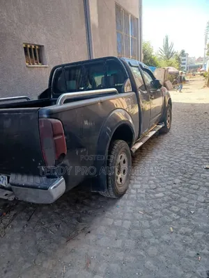 Nissan Navara 2008 Black