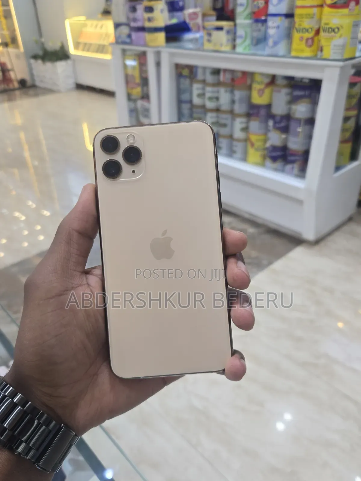 Apple iPhone 11 Pro Max 64 GB Gold