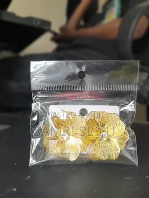Earrings(የጆሮ ጌጥ