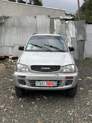 Daihatsu Terios 1999 Silver