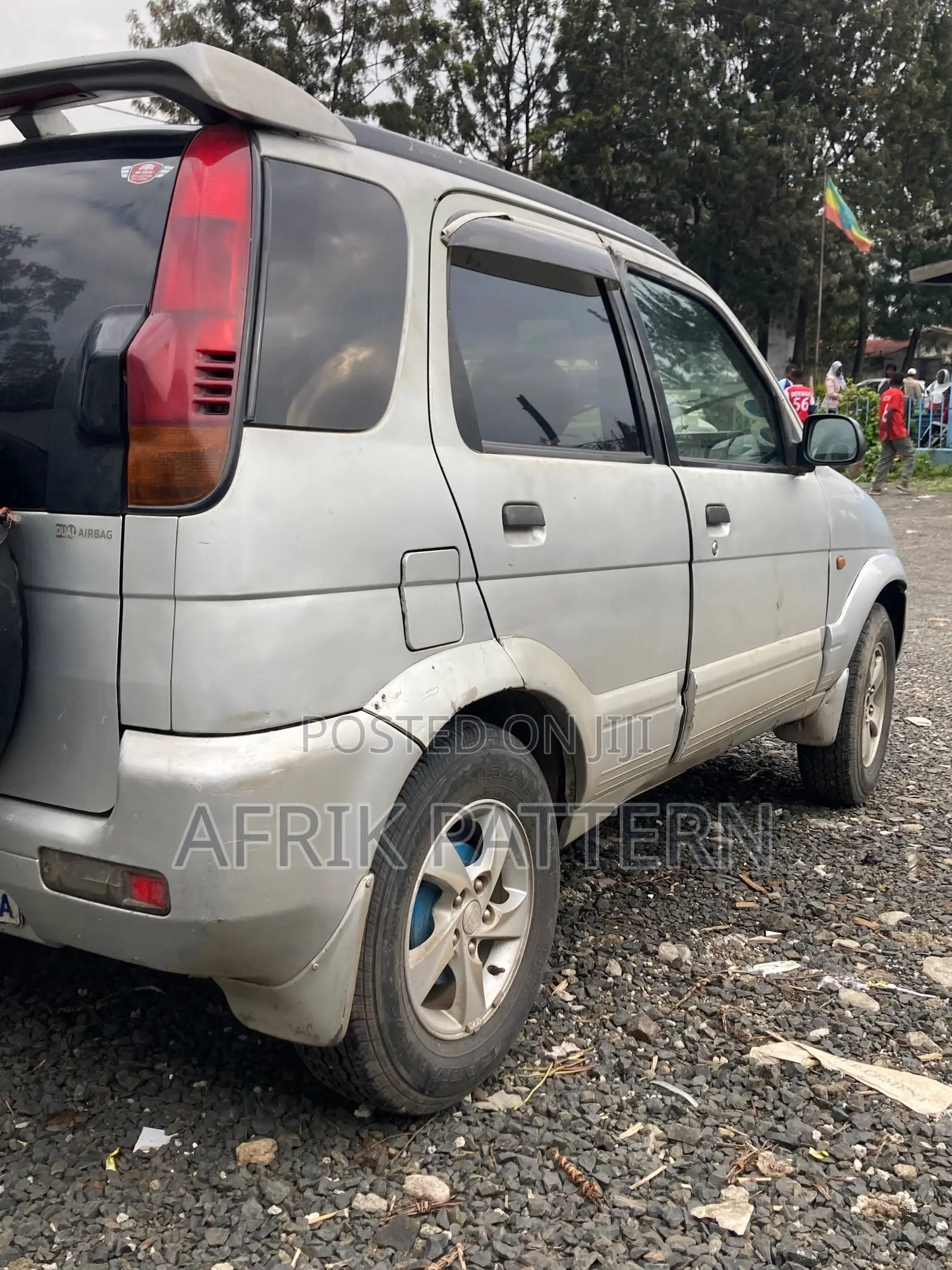 Daihatsu Terios 1999 Silver