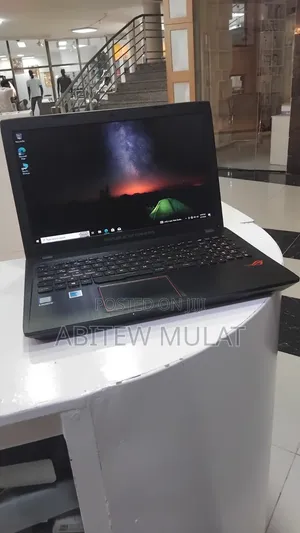 New Laptop Asus ROG Flow X13 8GB Intel Core i5 SSD 256GB