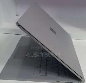 New Laptop Microsoft Surface Book 2 16GB Intel Core i7 SSD 512GB