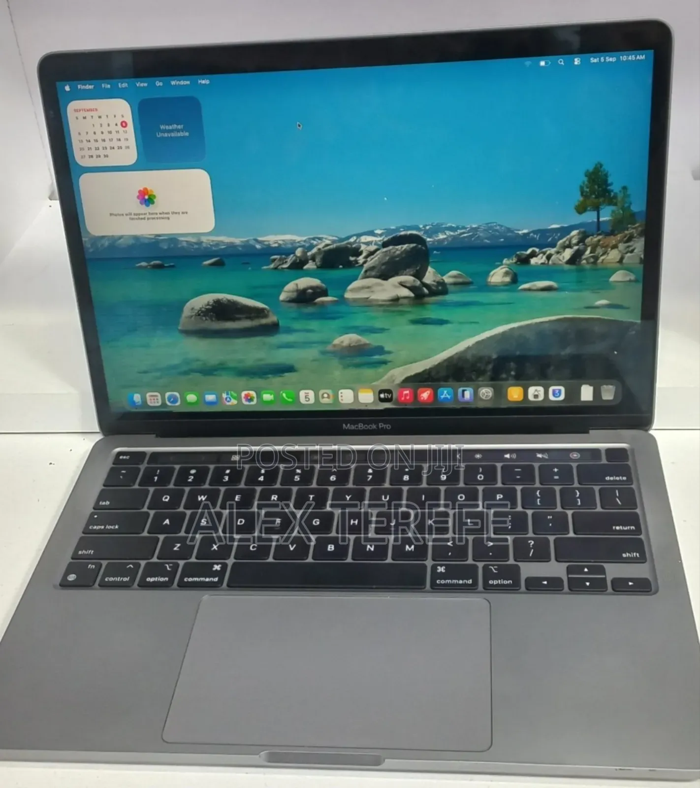 New Laptop Apple MacBook Air 2020 M1 8GB Apple M1 SSD 256GB
