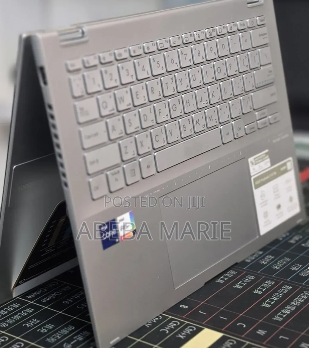 New Laptop Asus Vivobook 14 16GB Intel Core i7 SSD 1T