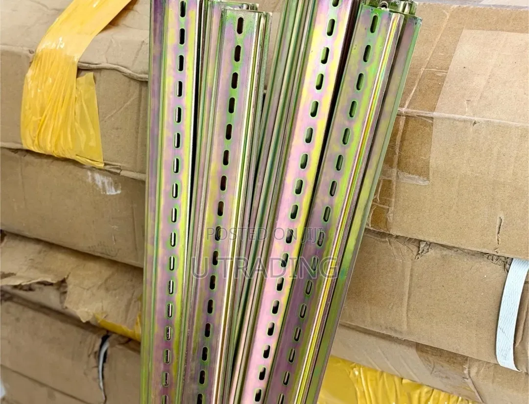 Breaker Rail