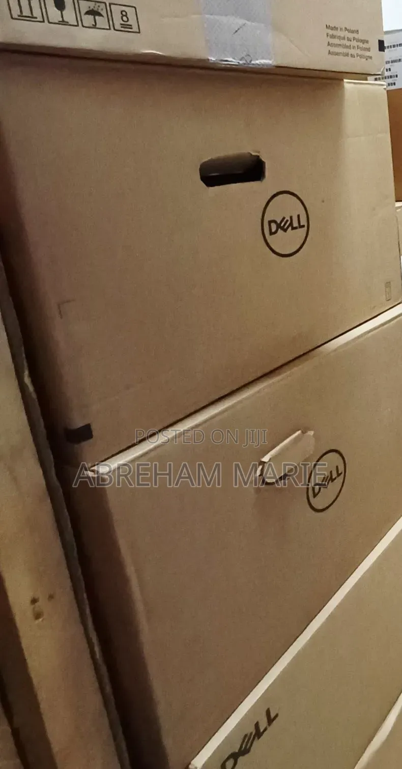 New Laptop Dell XPS 15 8GB Intel Core i5 SSD 512GB