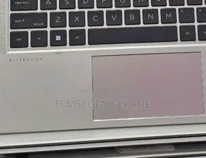 New Laptop HP EliteBook 830 G8 32GB Intel Core i7 SSD 512GB