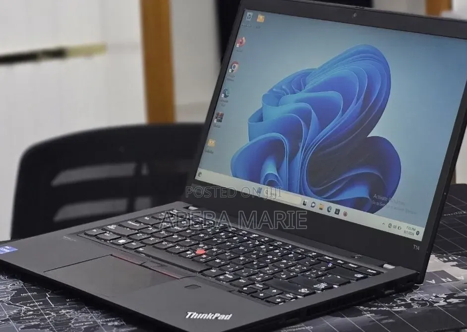 New Laptop Lenovo ThinkPad T14 16GB Intel Core i7 SSD 512GB