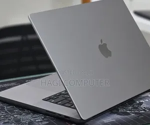 New Laptop Apple MacBook Pro 2023 M2 16GB Apple M2 SSD 512GB