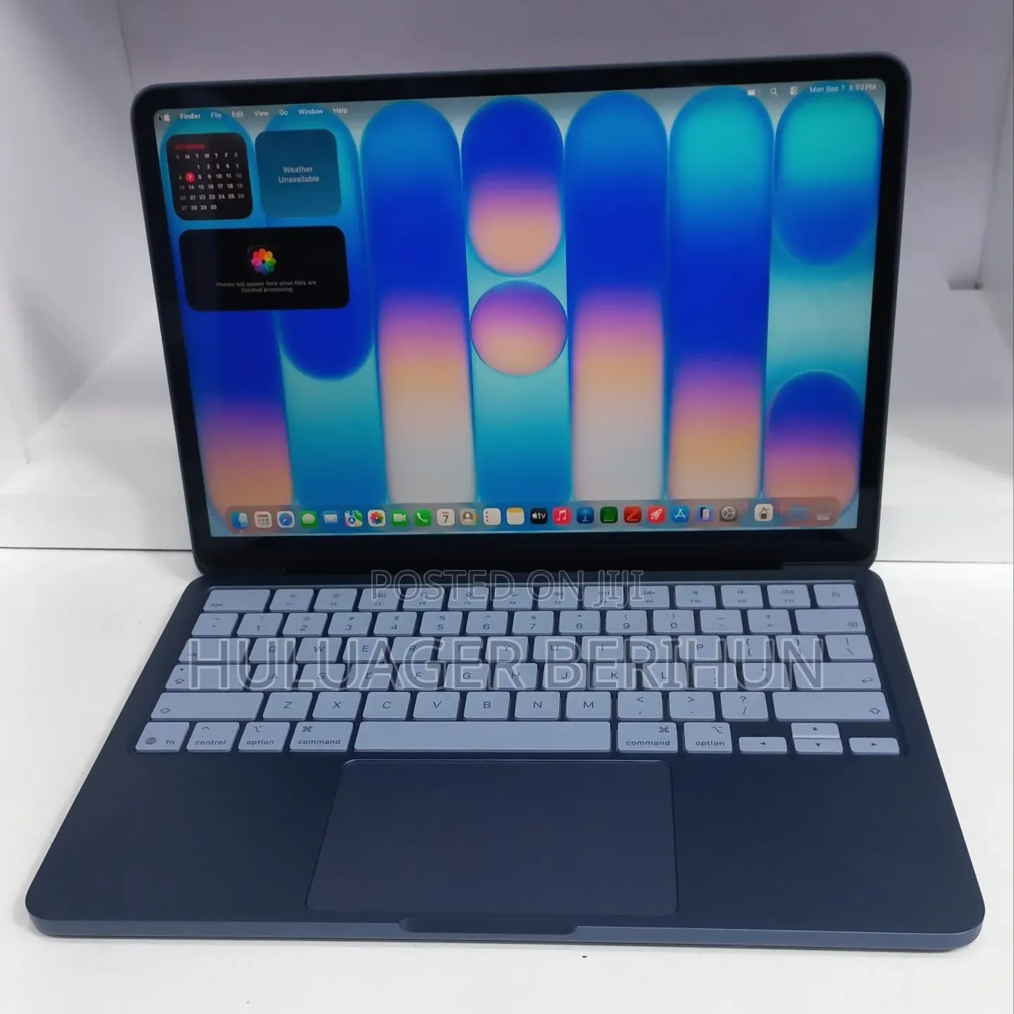 New Laptop Apple MacBook 2026 8GB Intel Core i5 SSD 256GB