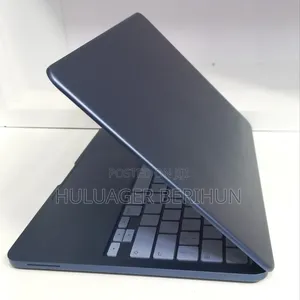 New Laptop Apple MacBook 2026 8GB Intel Core i5 SSD 256GB
