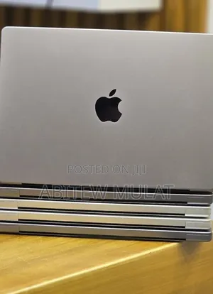 New Laptop Apple MacBook Pro 2021 M1 16GB Apple M1 Pro SSD 512GB