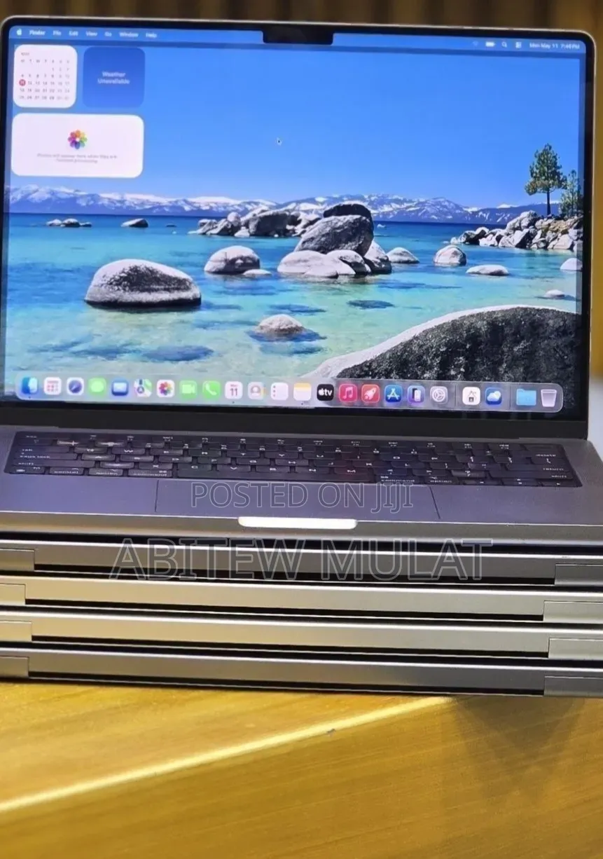 New Laptop Apple MacBook Pro 2021 M1 16GB Apple M1 Pro SSD 512GB